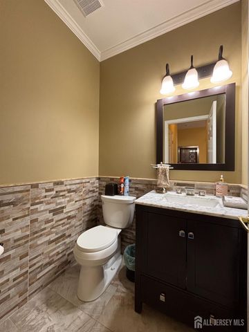 42 Redwick Way, South River, NJ 08882