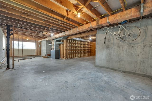 5714 Sealawn Avenue NE, Tacoma, WA 98422