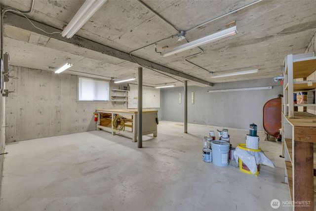 5714 Sealawn Avenue NE, Tacoma, WA 98422