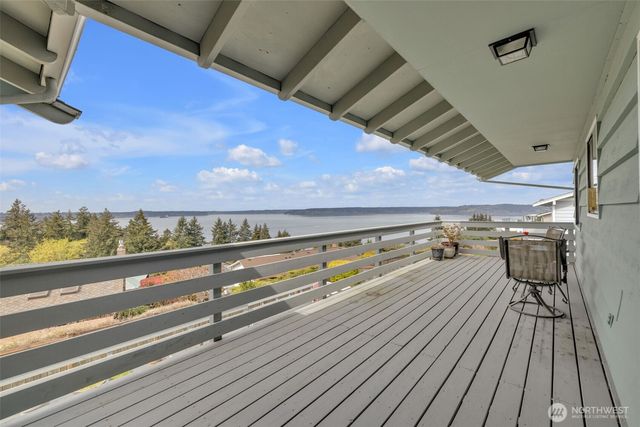 5714 Sealawn Avenue NE, Tacoma, WA 98422