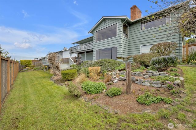 5714 Sealawn Avenue NE, Tacoma, WA 98422