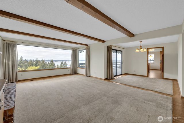 5714 Sealawn Avenue NE, Tacoma, WA 98422