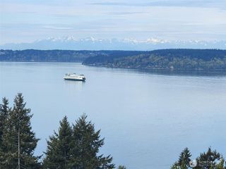 5714 Sealawn Avenue NE, Tacoma, WA 98422