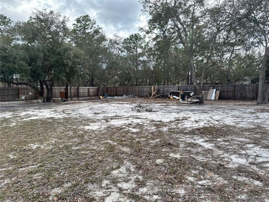 Image 50 of property listing at 12055 ROBINA ROAD, Weeki Wachee, FL 34614