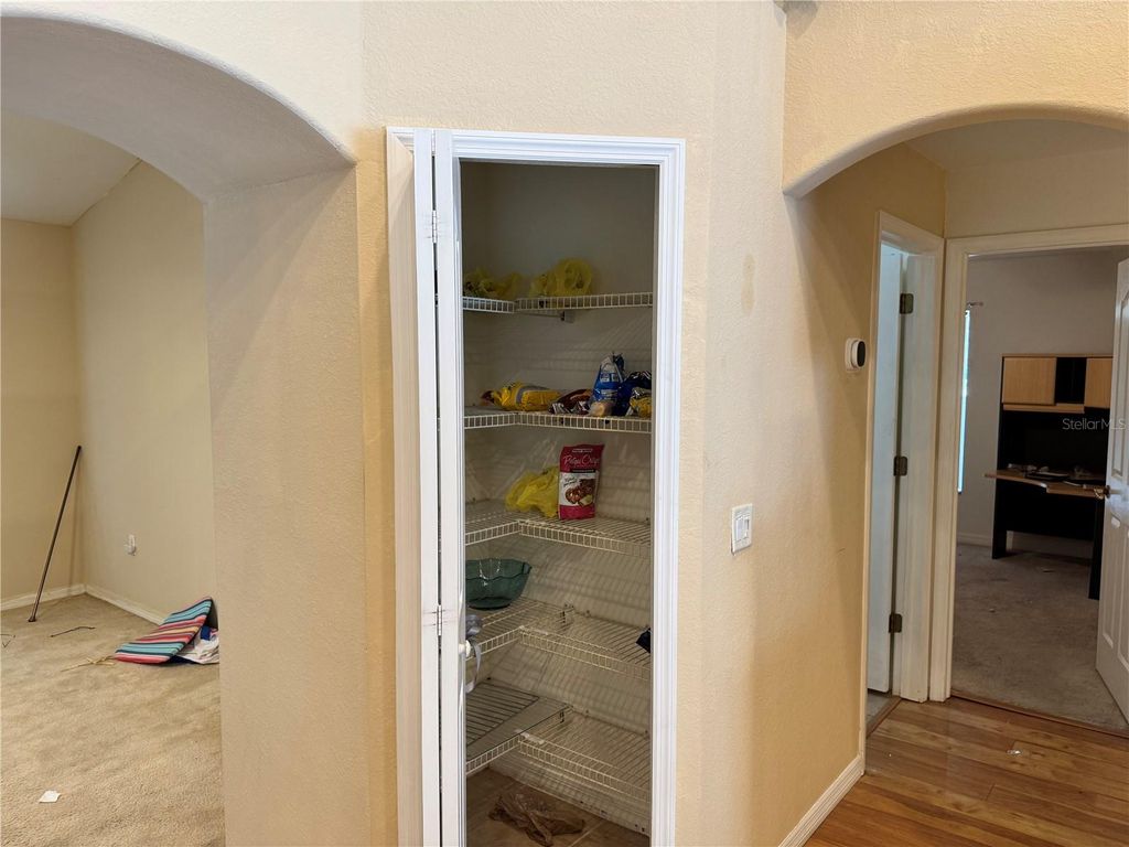 Image 9 of property listing at 12055 ROBINA ROAD, Weeki Wachee, FL 34614