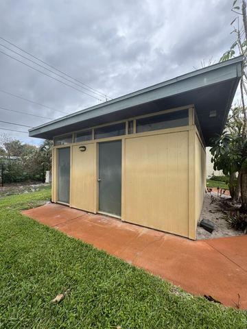 1310 NE 14th Court, Jensen Beach, FL 34957