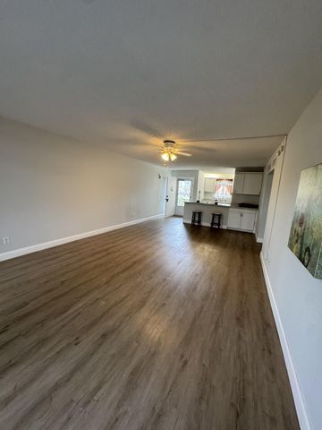 1310 NE 14th Court, Jensen Beach, FL 34957