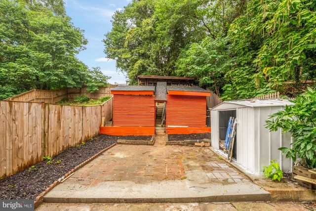 4620 B ST SE, Washington, DC 20019