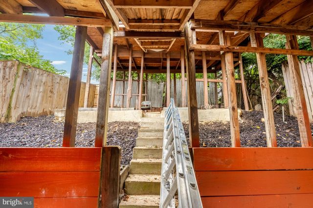 4620 B ST SE, Washington, DC 20019