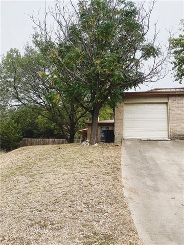 9906 Hundred Oaks CIR A, Austin, TX 78750