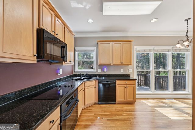 6367 Spring Lake Drive, Flowery Branch, GA 30542