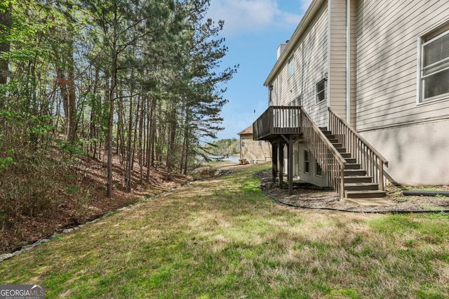 6367 Spring Lake Drive, Flowery Branch, GA 30542