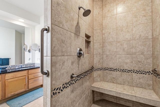 1615 Pond View Court, Middleton, WI 53562