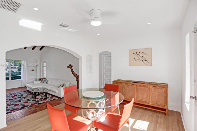 2214 Segovia Cir, Coral Gables, FL 33134