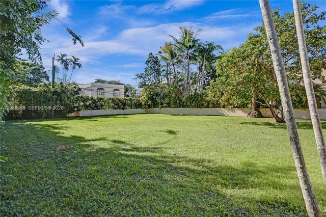 2214 Segovia Cir, Coral Gables, FL 33134