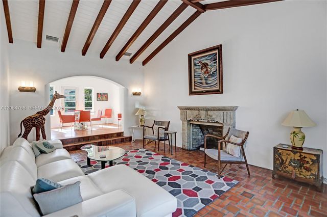 2214 Segovia Cir, Coral Gables, FL 33134