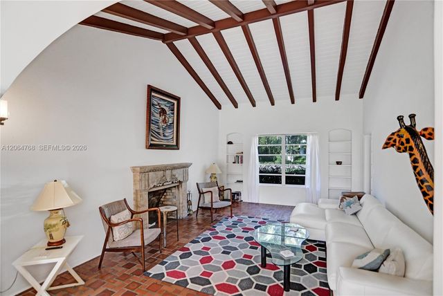 2214 Segovia Cir, Coral Gables, FL 33134