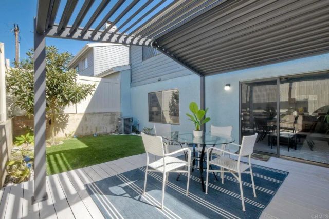 366 Flower Lane, Vista, CA 92083