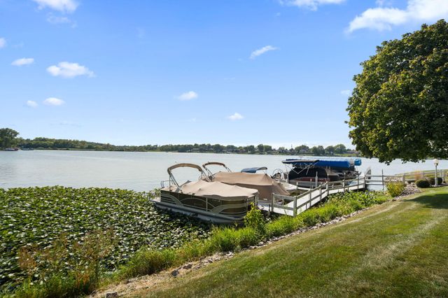 5015 Spinnaker Lane C, Crown Point, IN 46307