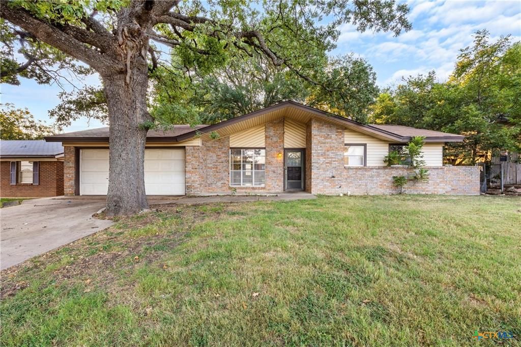 705 Kate ST, Copperas Cove, TX 76522