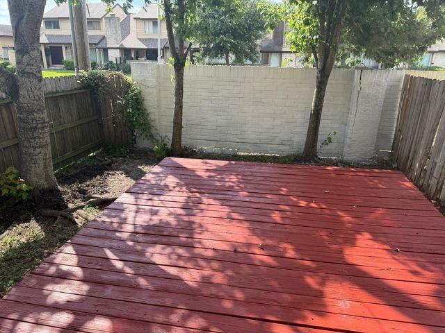 10366 Panther Point Drive, Houston, TX 77099