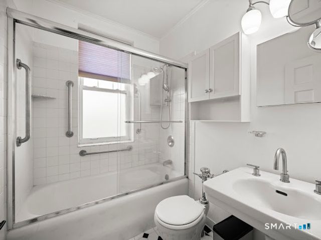 169 Mason Street APT 3B, Greenwich, CT 06830