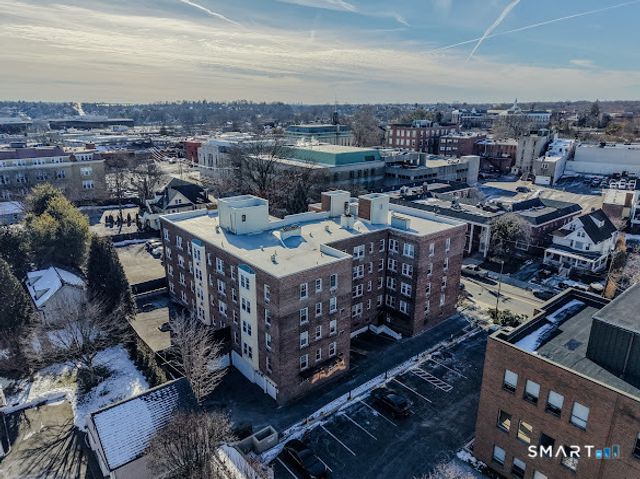 169 Mason Street APT 3B, Greenwich, CT 06830