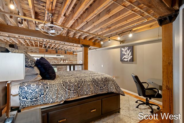 801 Monroe Avenue NW 402, Grand Rapids, MI 49503