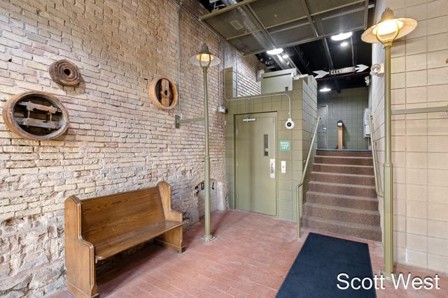 801 Monroe Avenue NW 402, Grand Rapids, MI 49503