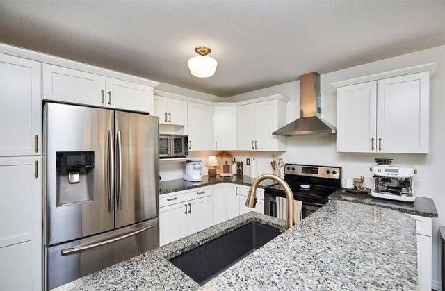 345 SE Sagewood Circle, Waukee, IA 50263