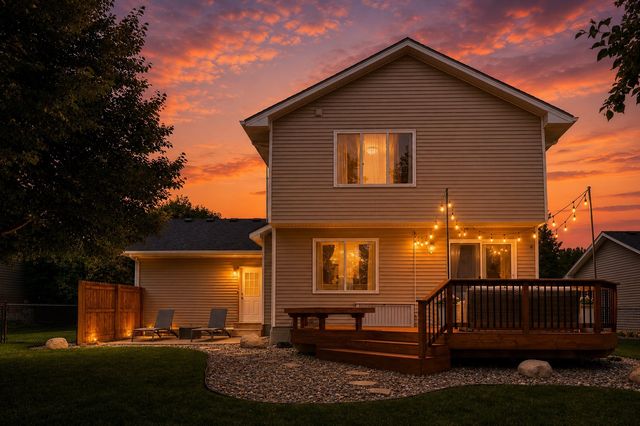 345 SE Sagewood Circle, Waukee, IA 50263