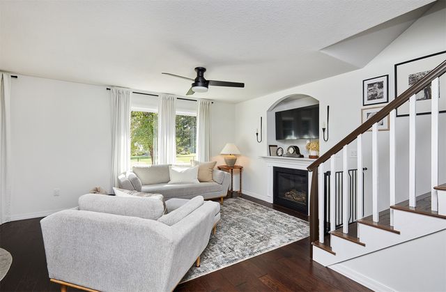 345 SE Sagewood Circle, Waukee, IA 50263