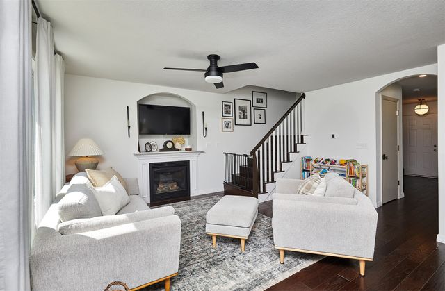345 SE Sagewood Circle, Waukee, IA 50263