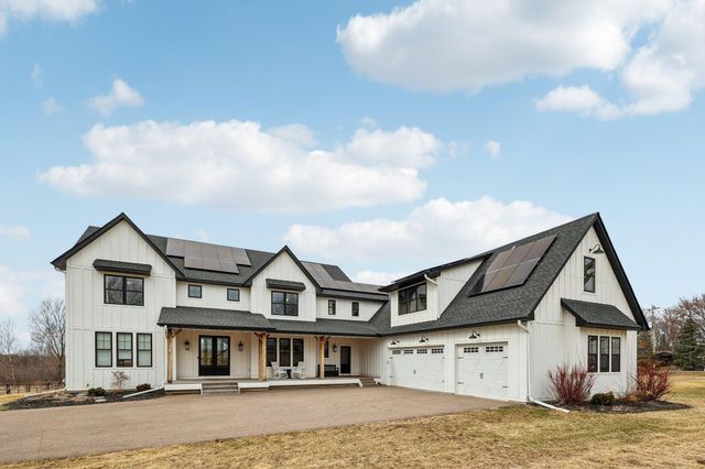 19990 Fairlawn Avenue, Prior Lake, MN 55372