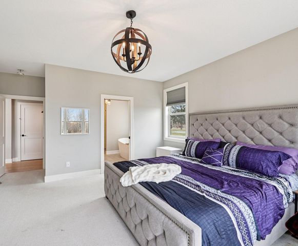 19990 Fairlawn Avenue, Prior Lake, MN 55372