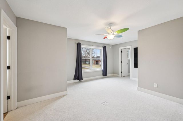 19990 Fairlawn Avenue, Prior Lake, MN 55372