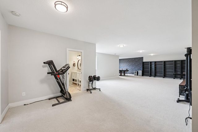 19990 Fairlawn Avenue, Prior Lake, MN 55372