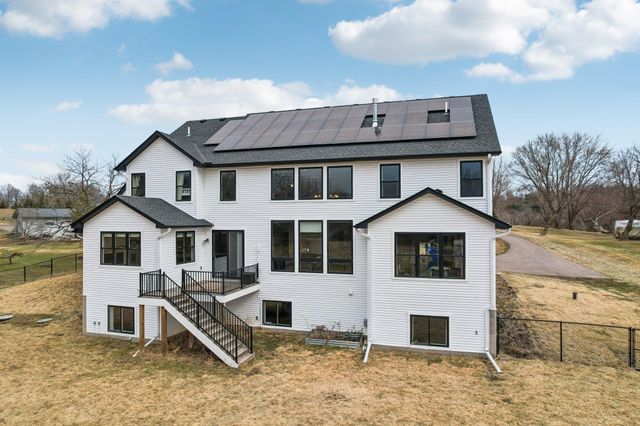 19990 Fairlawn Avenue, Prior Lake, MN 55372