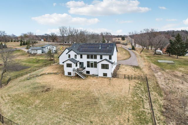 19990 Fairlawn Avenue, Prior Lake, MN 55372