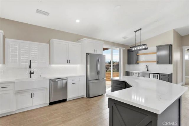 18399 Pacific, Hesperia, CA 92345