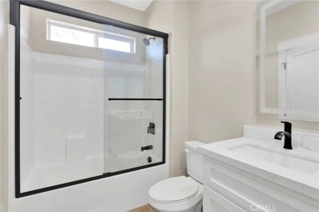 18399 Pacific, Hesperia, CA 92345