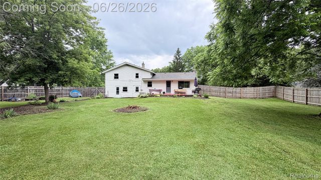 3555 Wilson Drive, Fort Gratiot Charter Township, MI 48059
