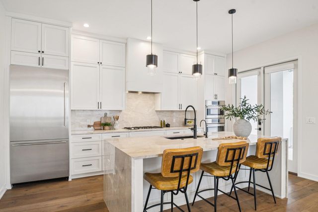 2518 Watkins WAY, Austin, TX 78746