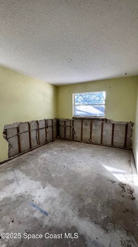 1205 La Brea Avenue, Titusville, FL 32780