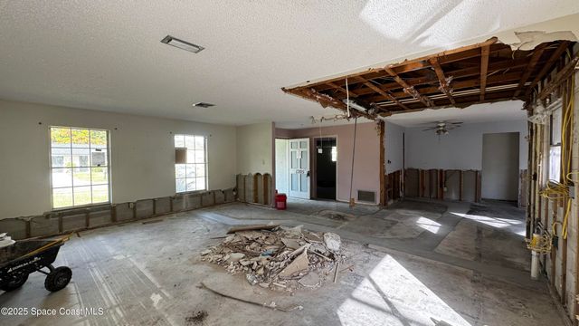 1205 La Brea Avenue, Titusville, FL 32780