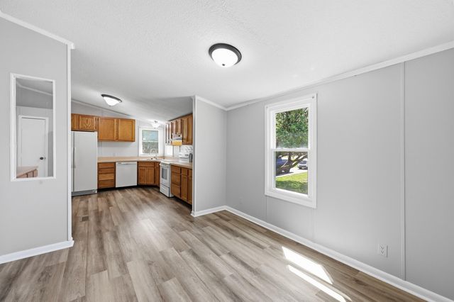 129 Griggs Road, Waco, KY 40385