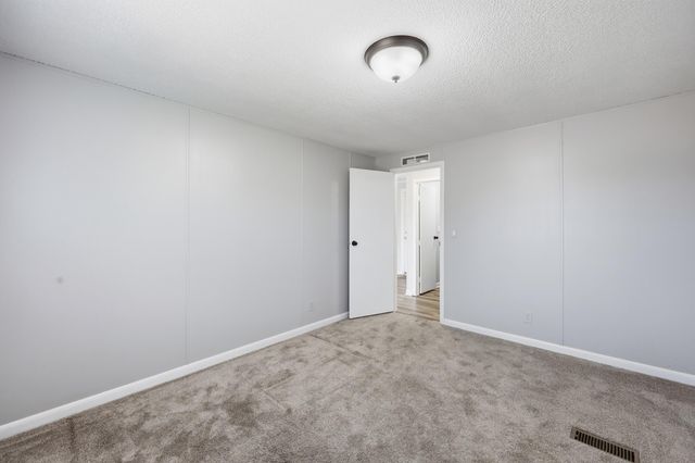 129 Griggs Road, Waco, KY 40385