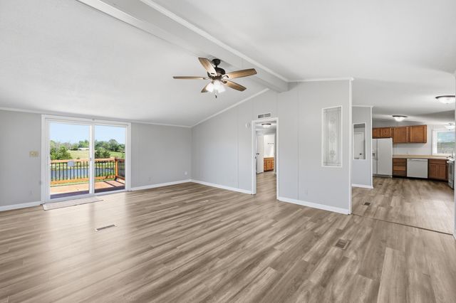 129 Griggs Road, Waco, KY 40385