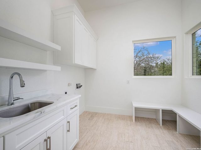 846 Maximino Ridge, Bulverde, TX 78163