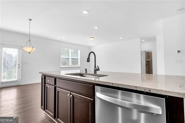 5930 Neisler Road, Cumming, GA 30028